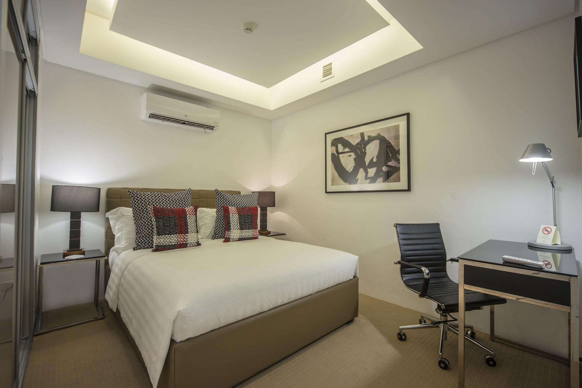 The Alpha Suites Makati City Exteriör bild