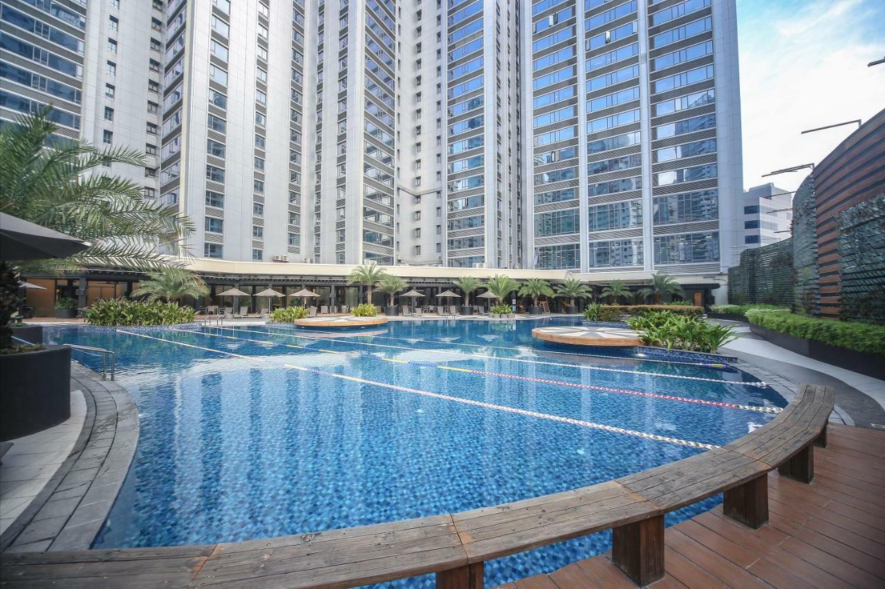 The Alpha Suites Makati City Exteriör bild